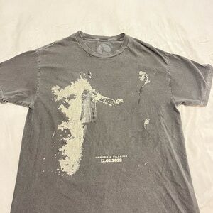 PacSun Gray Graphic Heroes & Villains Crewneck Tee